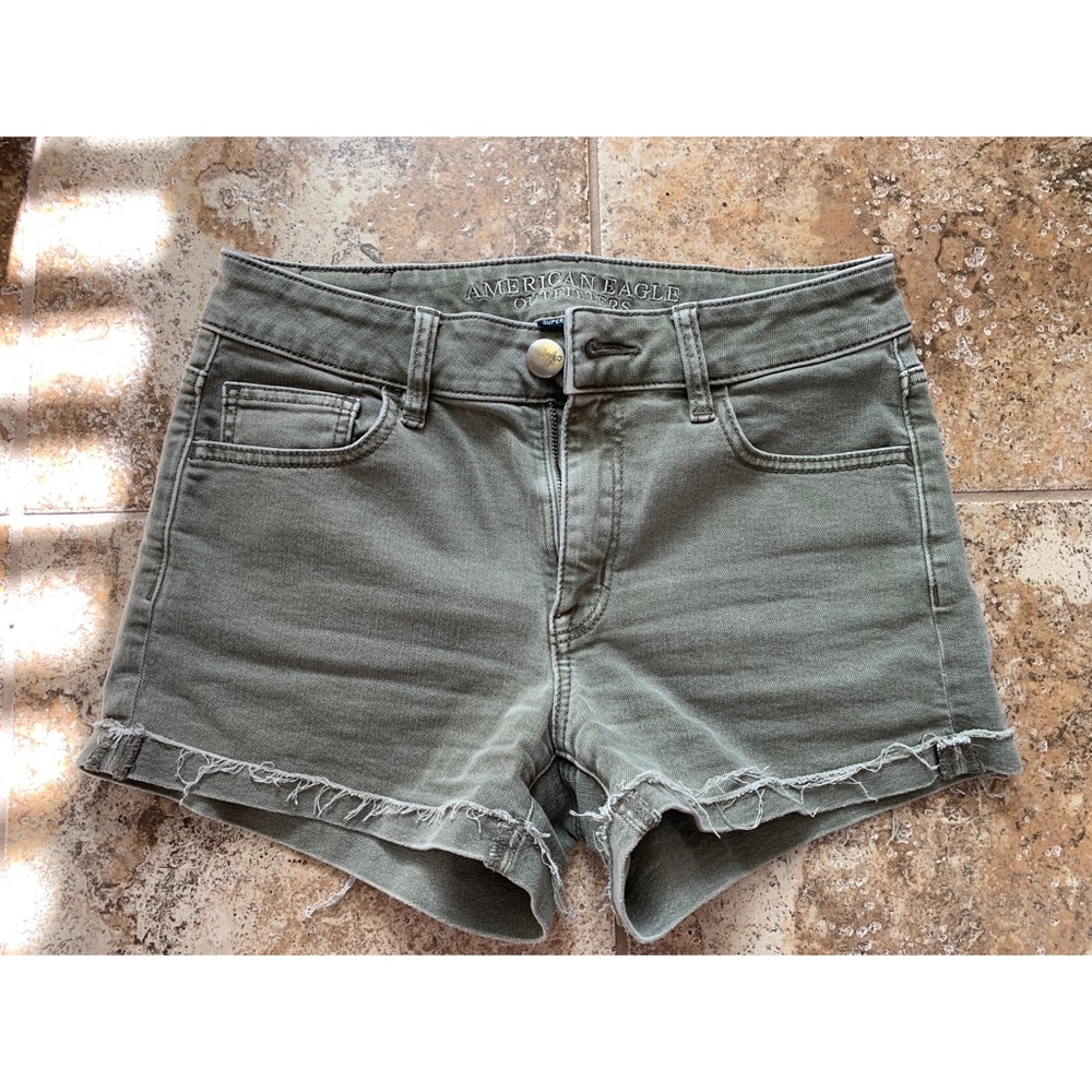 American Eagle Hi-Rise Shorts